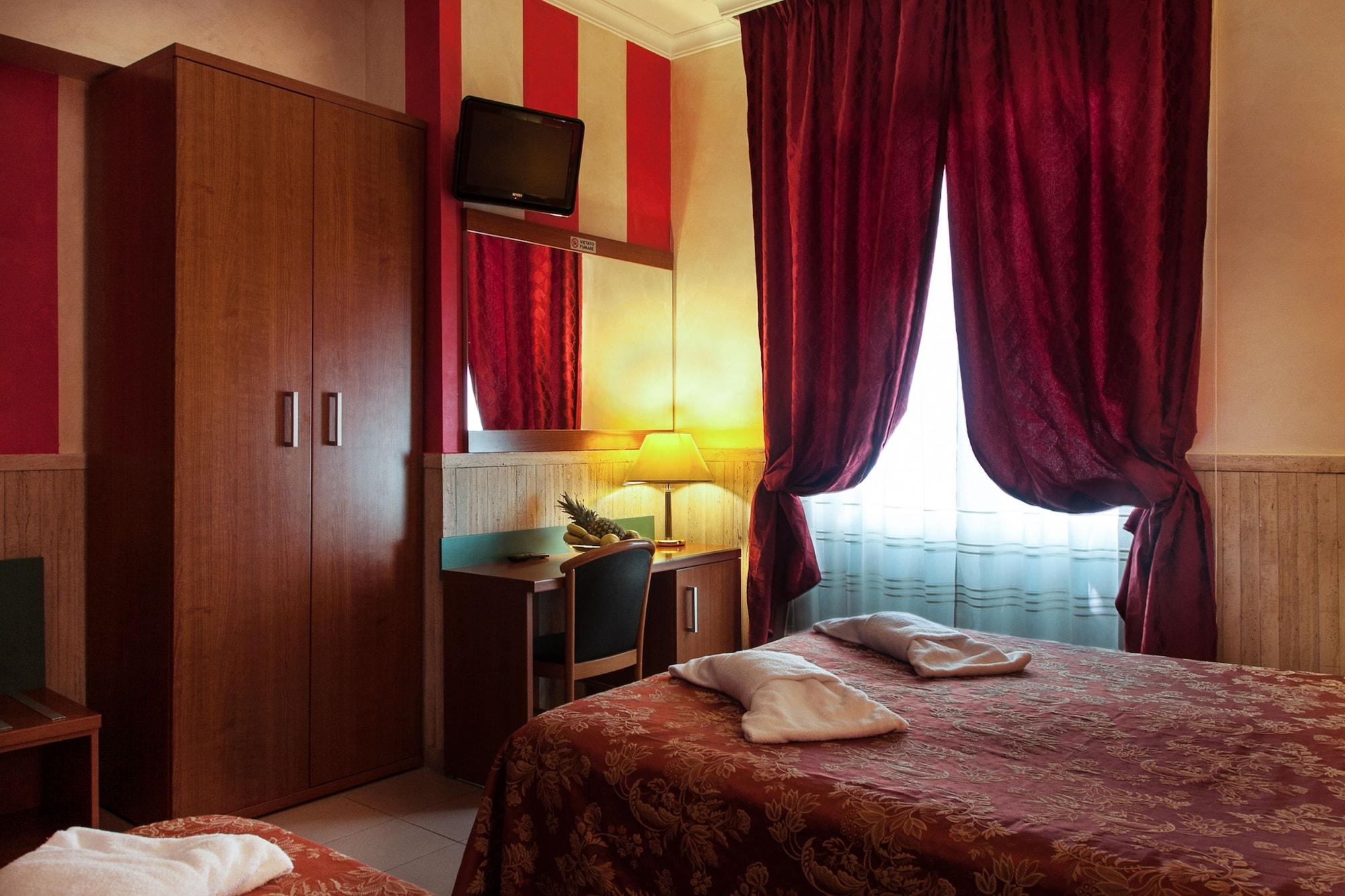 Hotel Pyramid Rome Luaran gambar