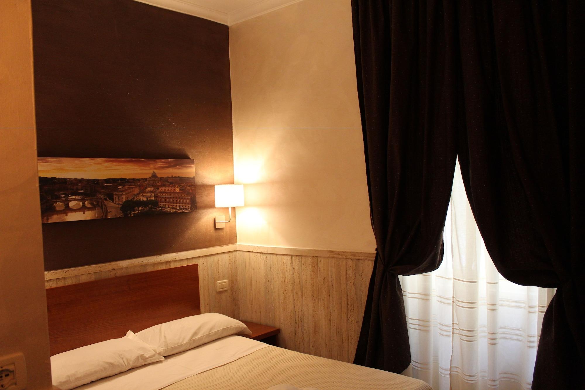 Hotel Pyramid Rome Luaran gambar
