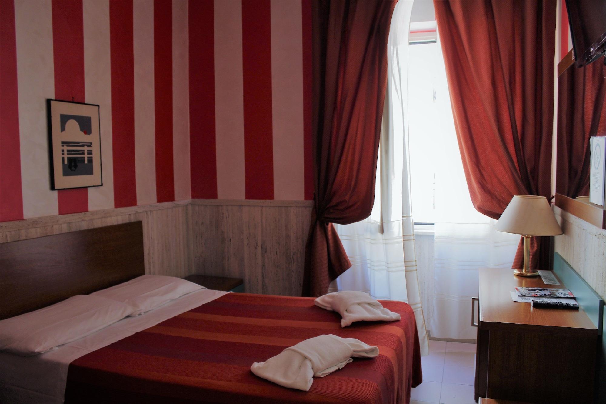 Hotel Pyramid Rome Luaran gambar