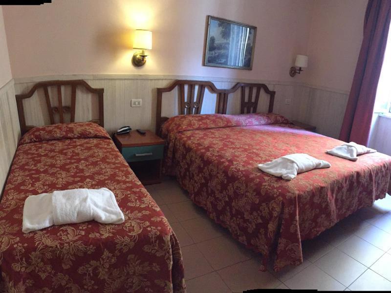 Hotel Pyramid Rome Luaran gambar